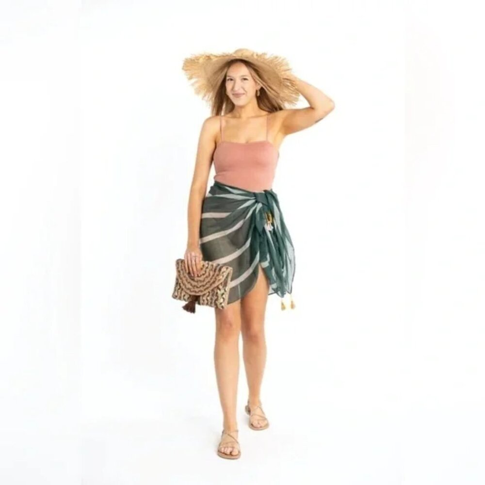 Gyal Bashy Green Striped Seaside Summer Sarong Wrap Vacation Beach Tropical NWT - Picture 4 of 5